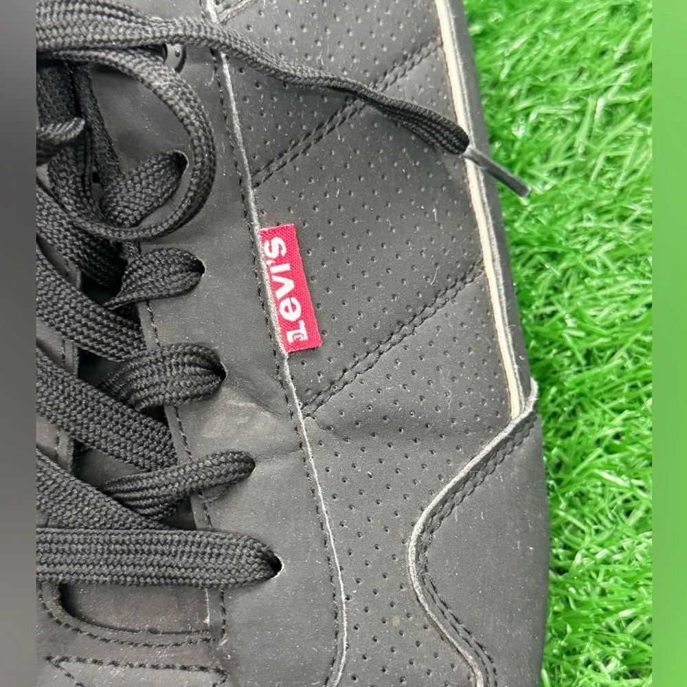 Levi’s men’s casual‎ shoes